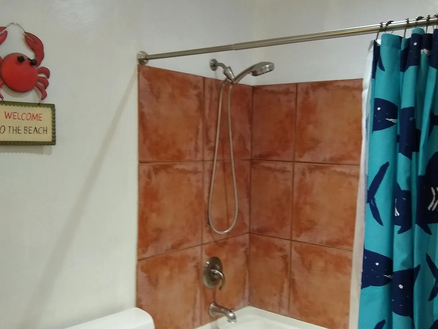 4 bed, 2100 sqft, $2,195 — Photo 4