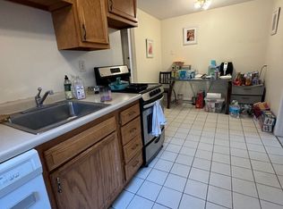 218 Freeman St #2, Brookline, MA 02446