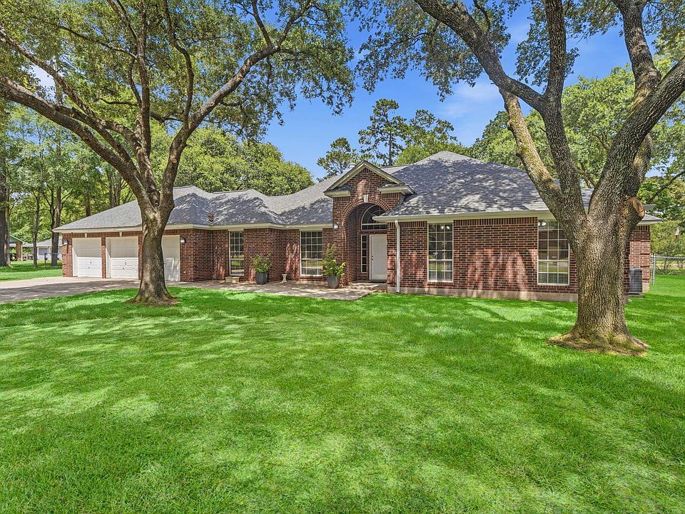 1st image of 15423 Willis Way