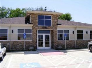 6211 Southwest Blvd #100, Benbrook, TX 76132