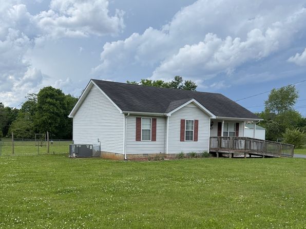 105 Copper Hollow Dr, Murfreesboro, TN 37130