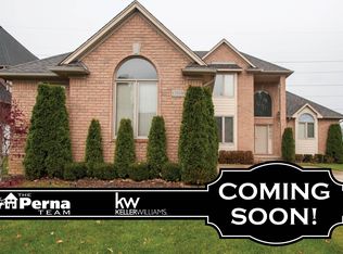 13319 Windham Dr, Washington, MI