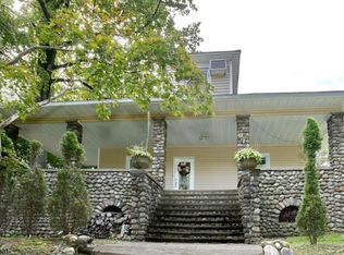 160 Pompton Rd, Haledon, NJ 07508