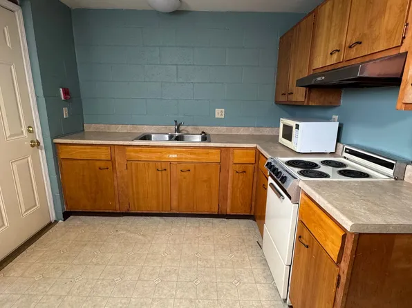 411 Hal Greer Blvd, Huntington, WV