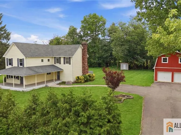 226 Gravel Hill Rd, Monroe Township, NJ 08831