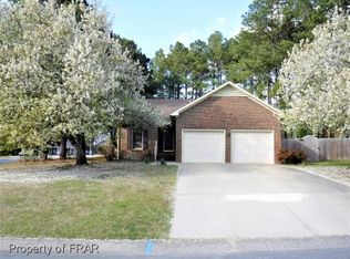 120 Stonesthrow Ln, Raeford, NC 28376