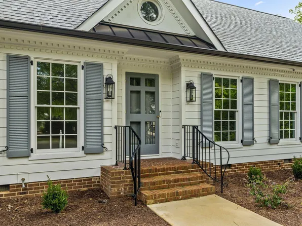 801 Glen Eden Dr, Raleigh, NC 27612