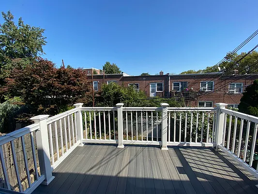 Rented by Douglas Elliman | media 34