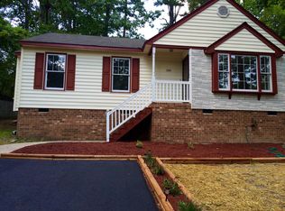 2924 Sand Hills Dr, Chester, VA 23831
