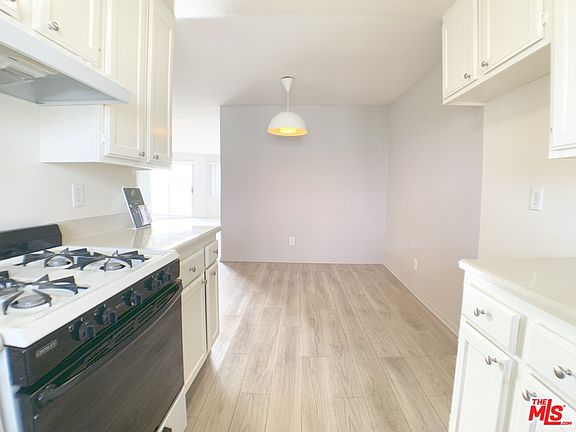 3rd image of 4280 Lindblade Dr #302A