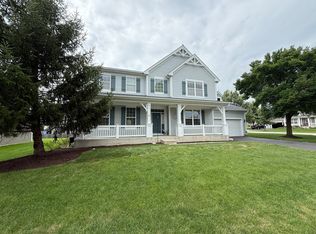 256 Monument Rd, Elgin, IL 60124