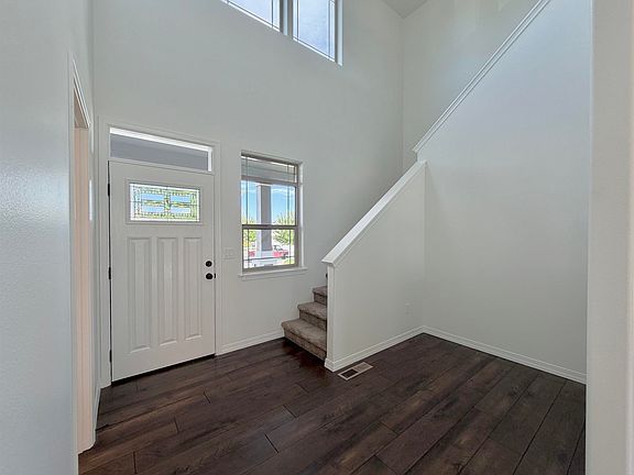 4th image of 3044 S Fillmore Pl