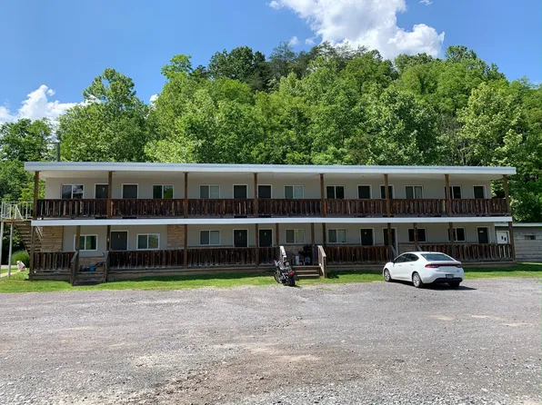 1649 - 224 W. Main St. (Glenville), 224 W Main St #7, Glenville, WV 26351