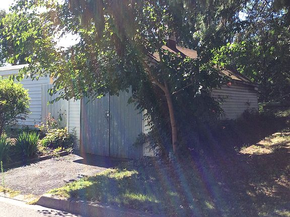 Shed or 1 Car Garage