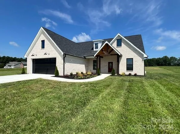 727 Kiser Rd, Bessemer City, NC 28016