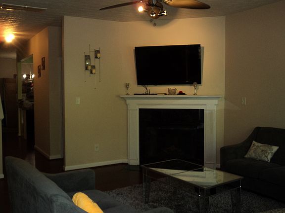 2nd image of 512 Berckman Dr