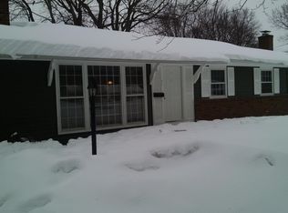 71 Stonehill Dr, Rochester, NY 14615