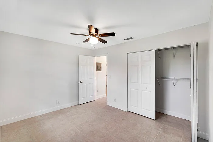 3237 Avenue J #Q — Photo 10