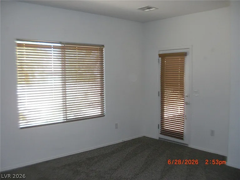 2160 Burris Hill Dr — Photo 8