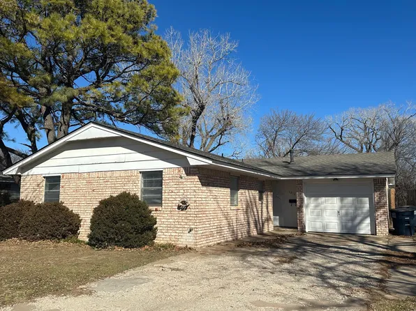 3213 Chisholm Trl, Enid, OK 73701