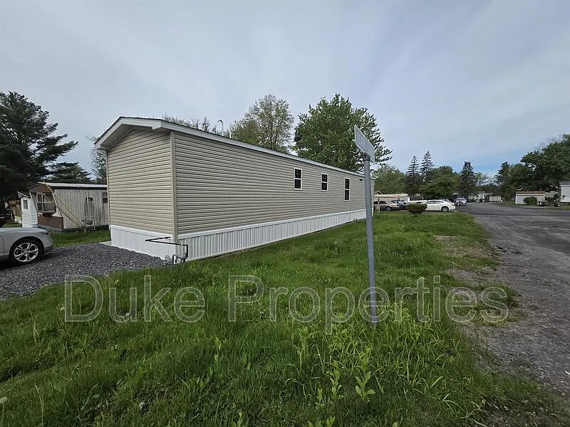 Building Photo - 410 Donegal Dr
