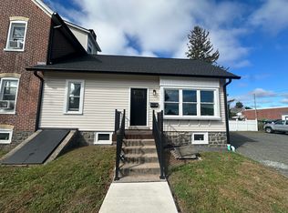 34 S 5th St, Quakertown, PA 18951