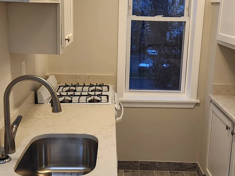 1193 Commonwealth Ave #12 — Photo 9