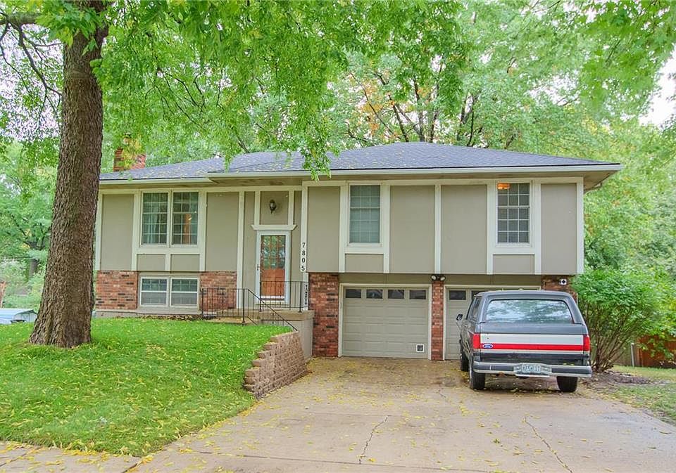 1st image of 7805 N Stoddard Ave