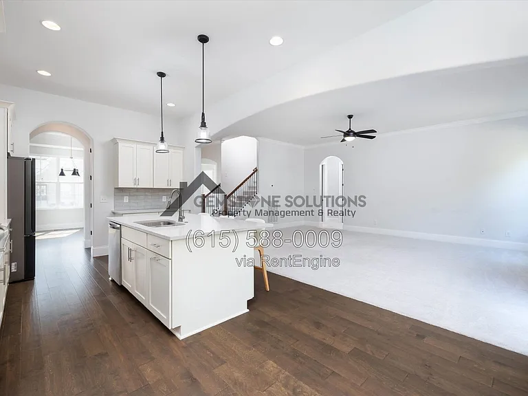 631 Silva Ln — Photo 26