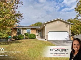 10125 Oak Creek Ln, Knoxville, TN 37932