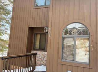 908 Scenic Lane, Poughkeepsie, NY 12603