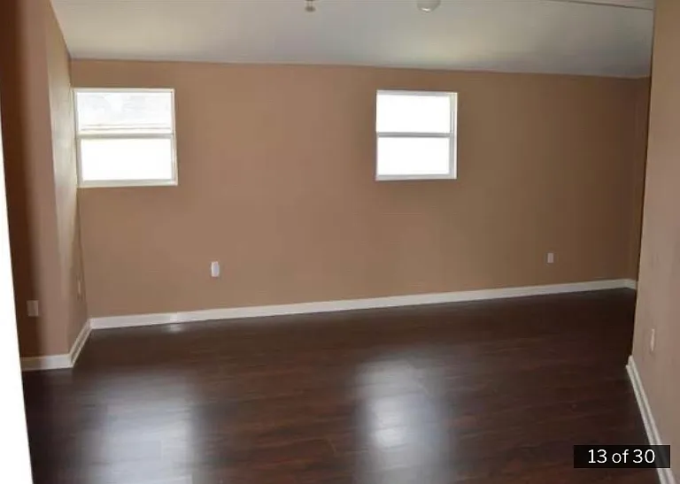 4549 Wilson Ave — Photo 1