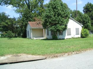 914 3rd Ave SW, Moultrie, GA 31768