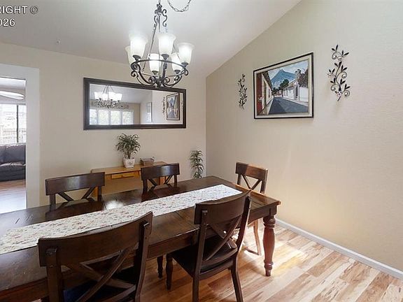 4th image of 2705 Juniper St