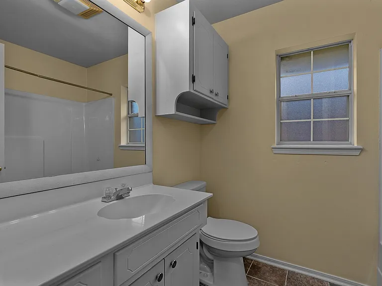 4912 General Polk Dr — Photo 8