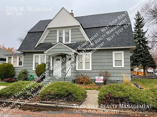 1004 W Resseguie St Photo 1