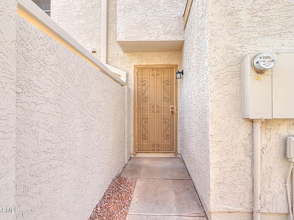 2nd image of 1342 W Emerald Ave Unit 337