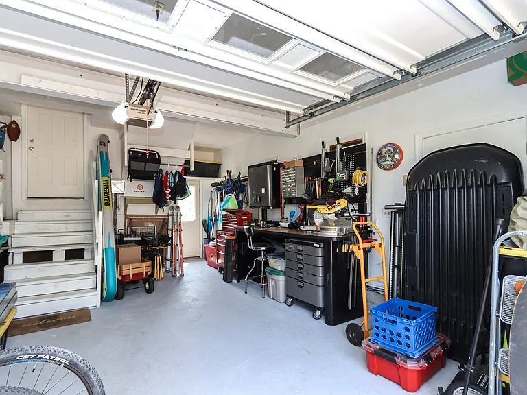 20B Freeman Dr — Photo 47