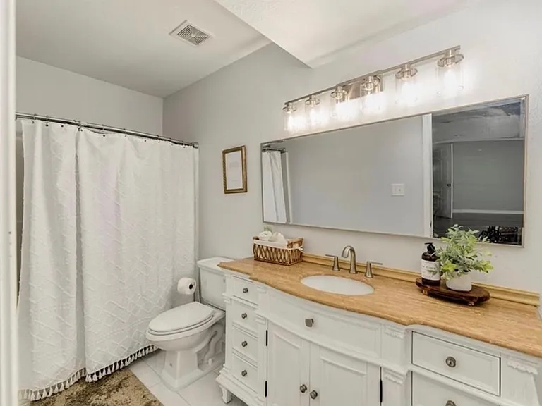 571 Hithergreen Dr — Photo 18