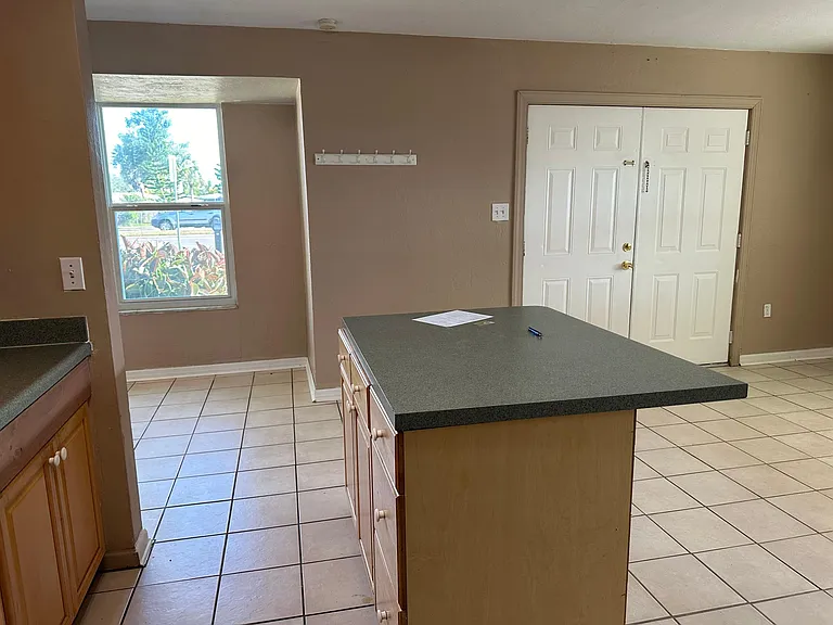 22202 Midway Blvd — Photo 21