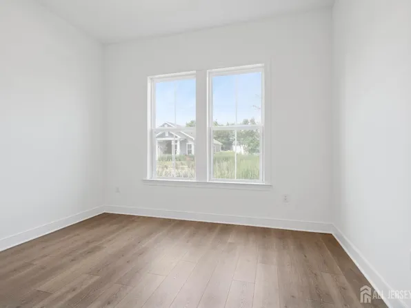 31 Brewer Way #37, Plainsboro, NJ 08536