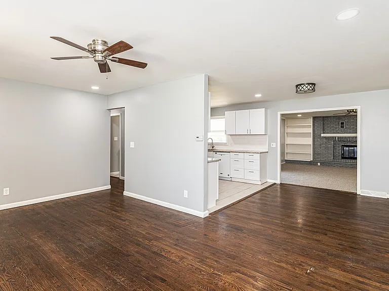 8216 Ruskin Way — Photo 4