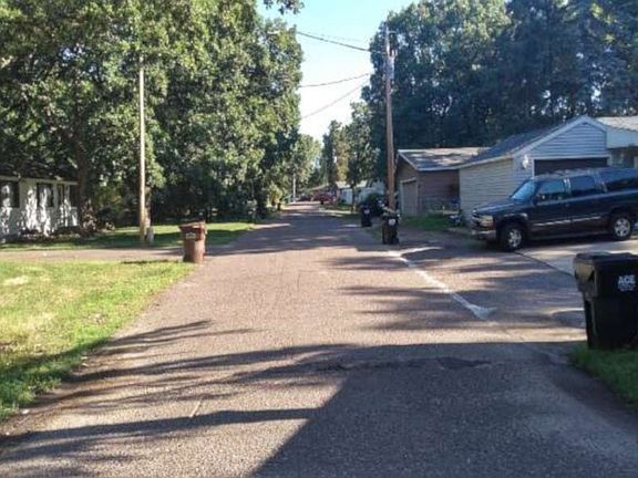 5th image of 26388 Terrace Dr