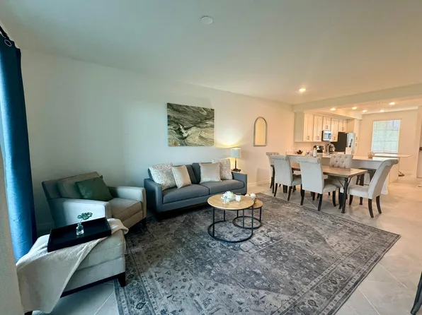 12180 Wellen Golf St #105, Venice, FL 34293