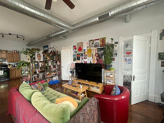 2nd image of 1801 S Throop St #201