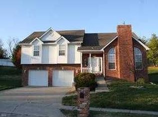 20 Grandbrook Blvd, Collinsville, IL