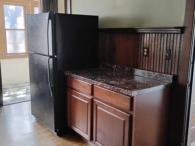 1407 Girard Ave N #2 — Photo 5
