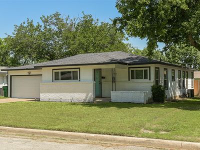5325 Sabelle Ln, Haltom City, TX, 76117