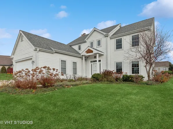 17206 W Gurnee Gln, Gurnee, IL 60031