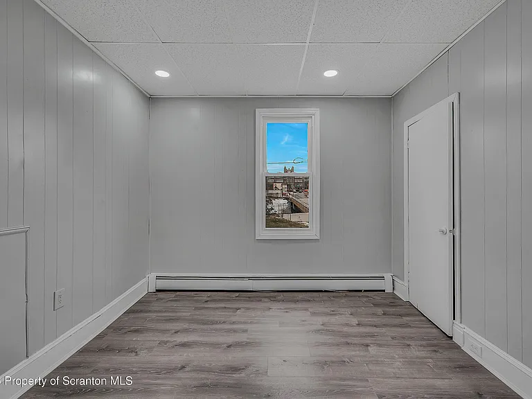 6 Green Ridge St #2 — Photo 12
